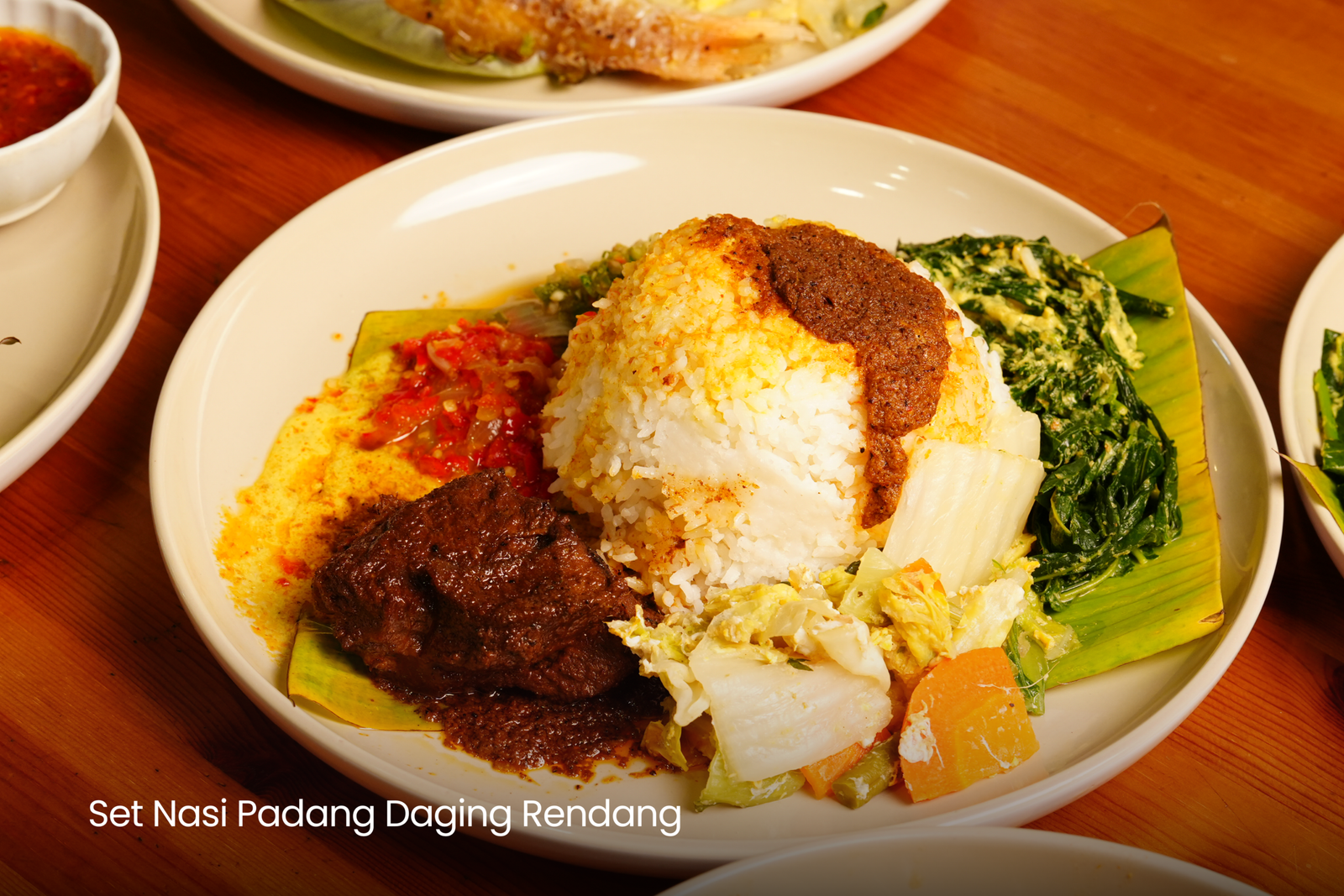 Set_Nasi_Padang_Daging_Rendang